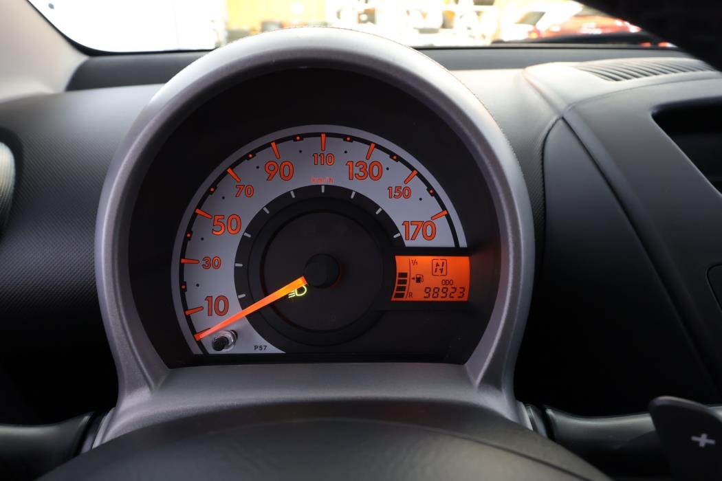 TOYOTA AYGO 2012
