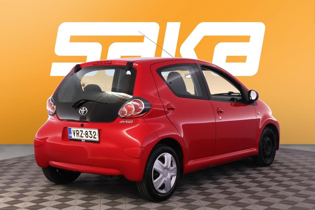 TOYOTA AYGO 2012