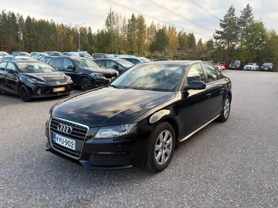 AUDI A4 2011