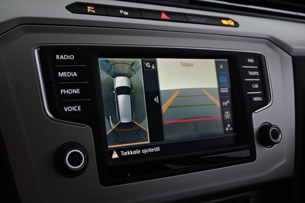 VOLKSWAGEN Passat 2017