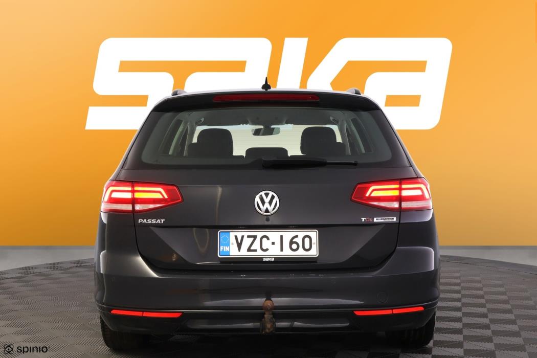 VOLKSWAGEN Passat 2017