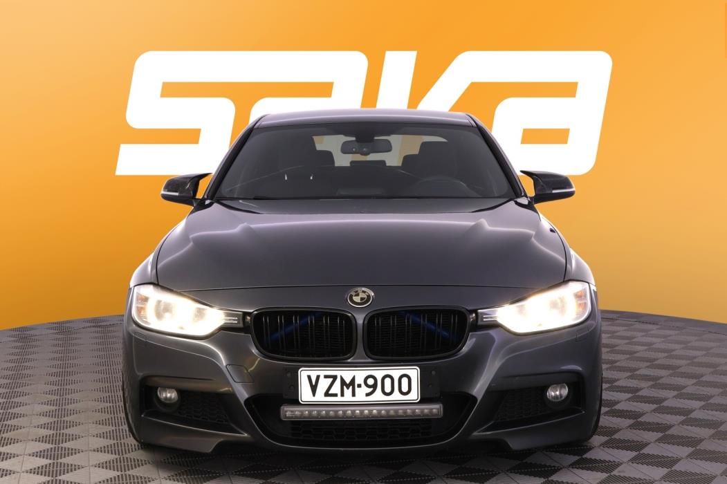 BMW 320 2013