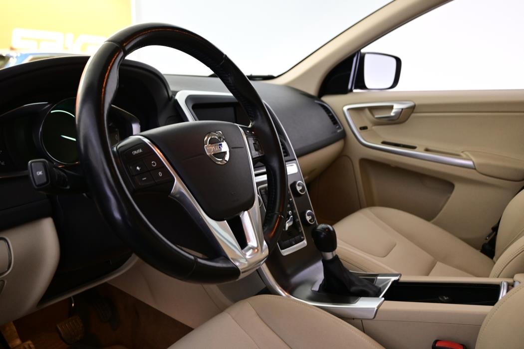 VOLVO XC60 2014