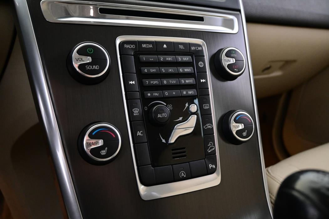 VOLVO XC60 2014