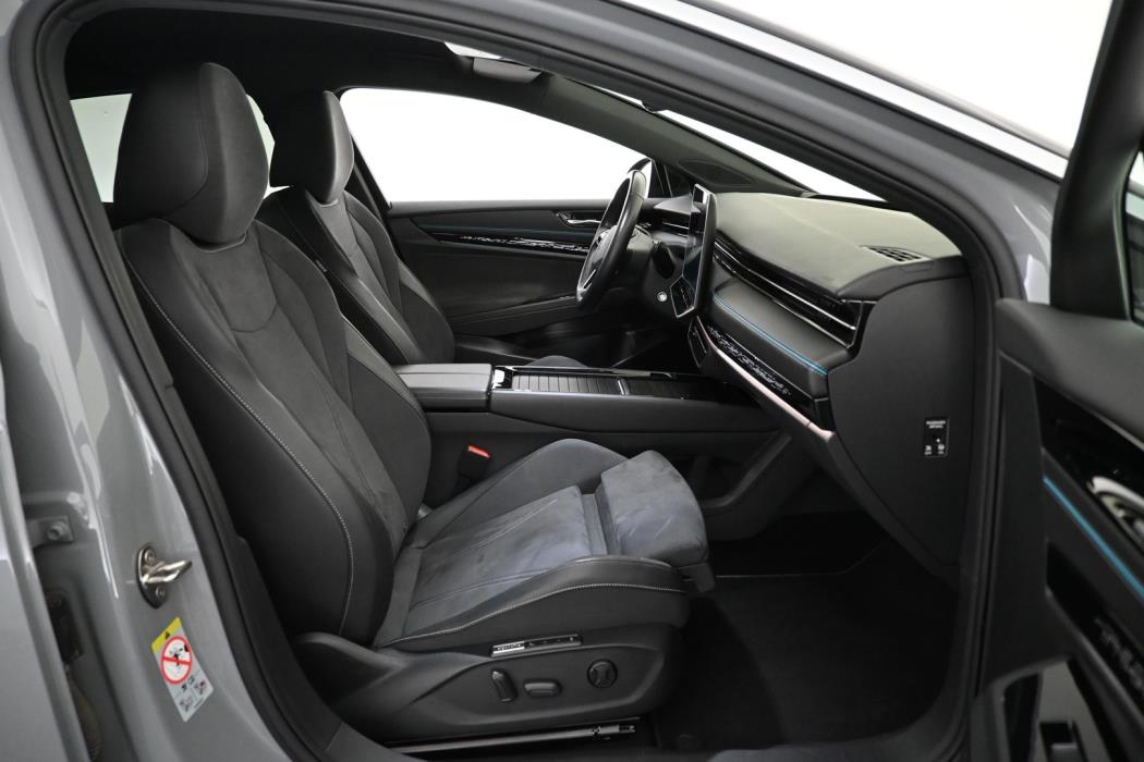 VOLKSWAGEN ID.7 2024