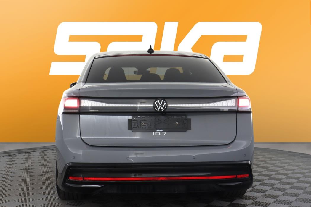 VOLKSWAGEN ID.7 2024