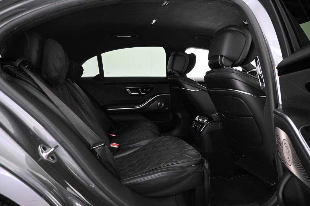 MERCEDES-BENZ S 2022