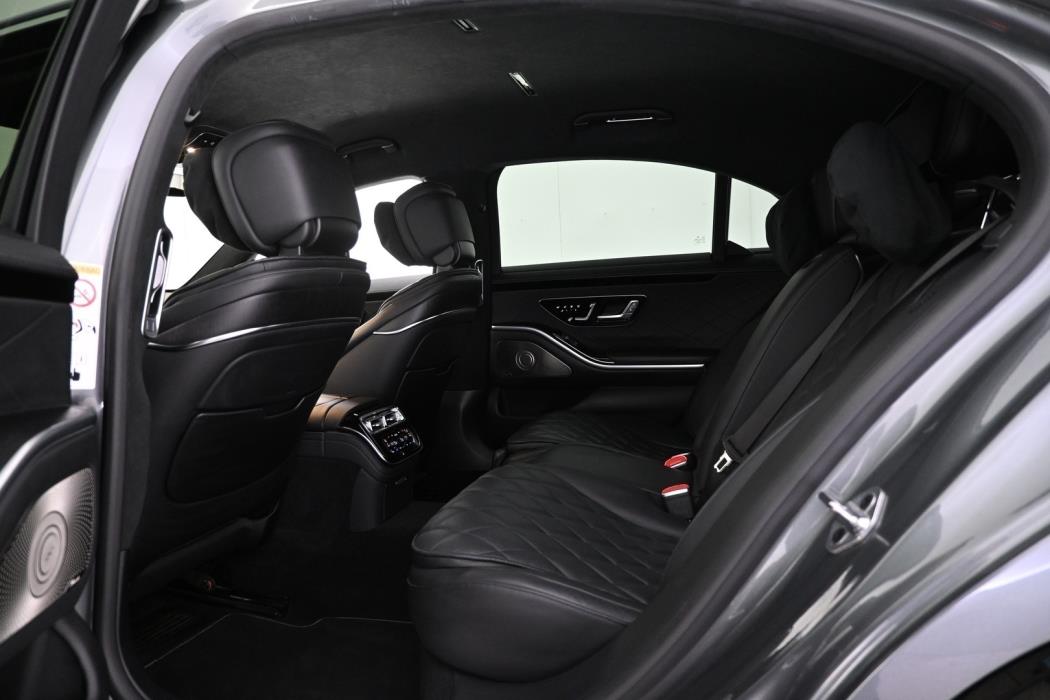 MERCEDES-BENZ S 2022