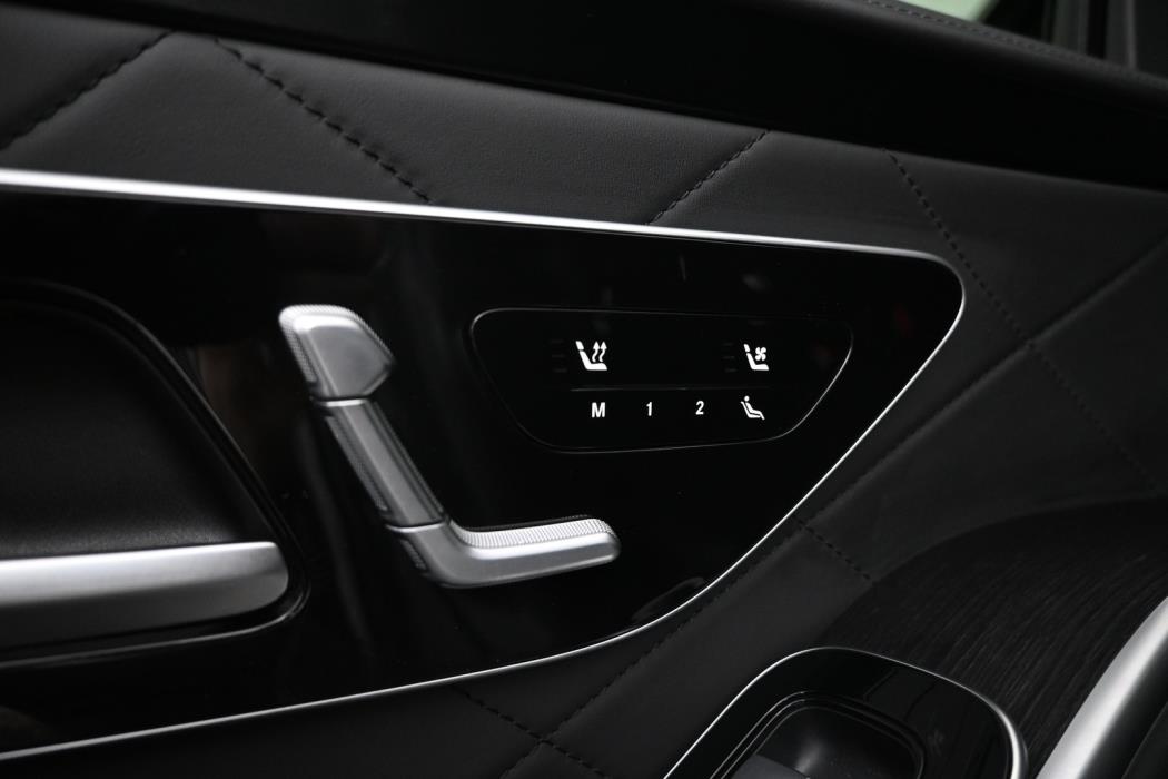 MERCEDES-BENZ S 2022