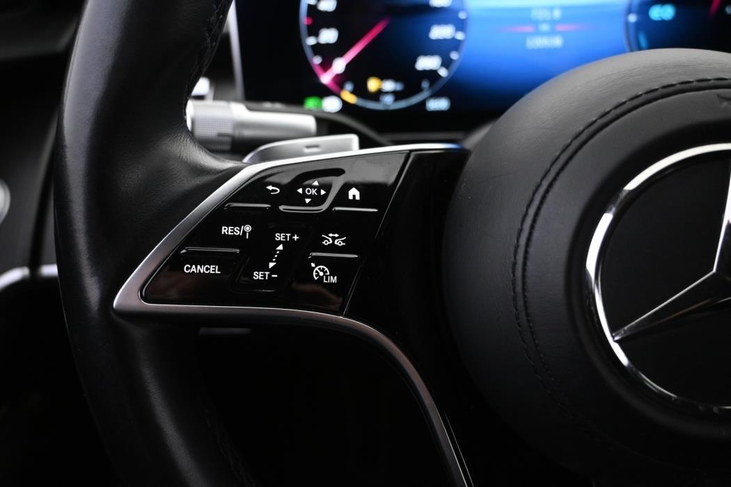 MERCEDES-BENZ S 2022