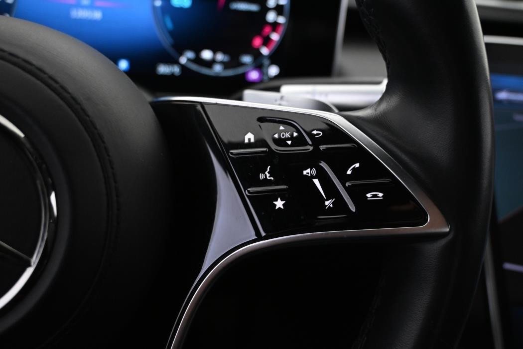 MERCEDES-BENZ S 2022