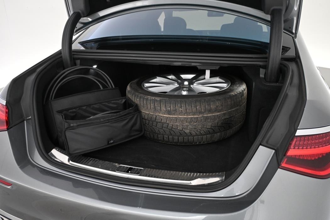 MERCEDES-BENZ S 2022