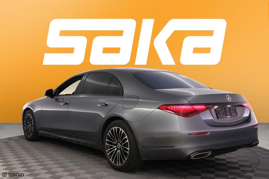 MERCEDES-BENZ S 2022