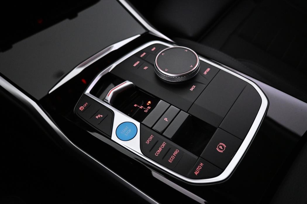 BMW i4 2024
