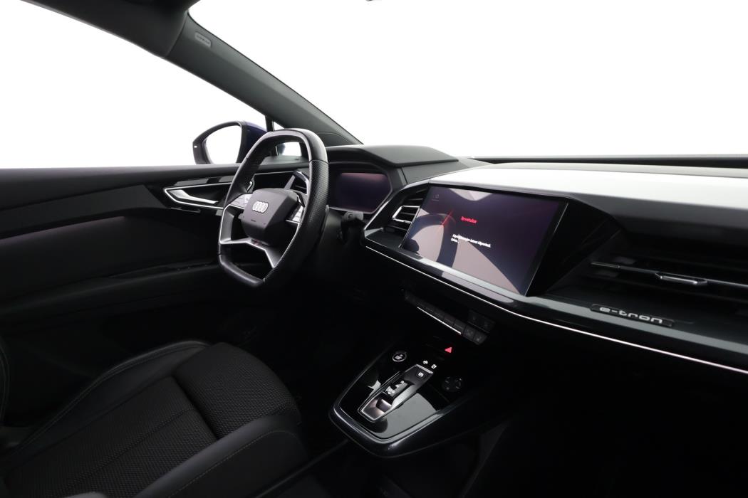 AUDI Q4 e-tron 2023
