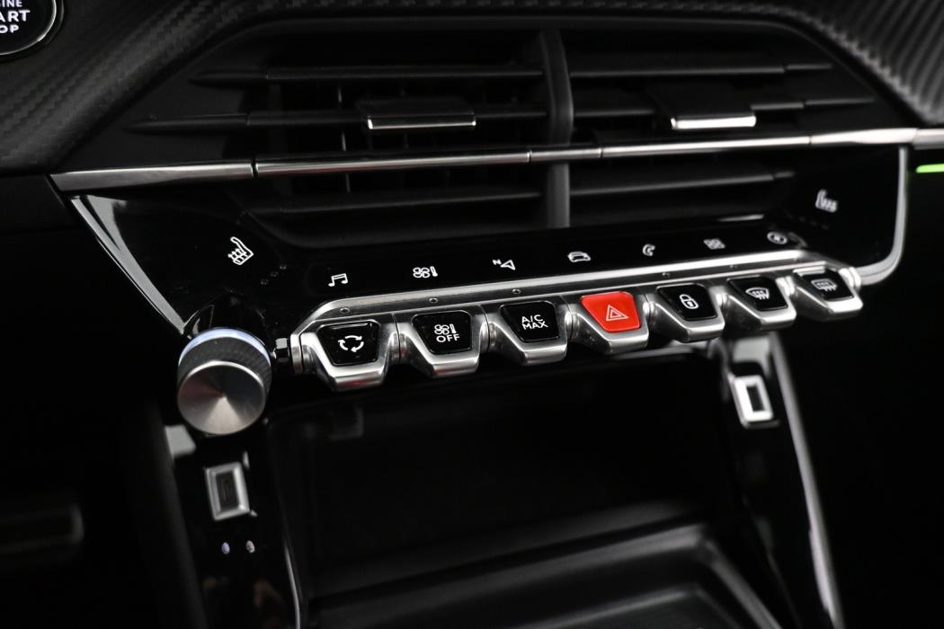 PEUGEOT e-208 2023
