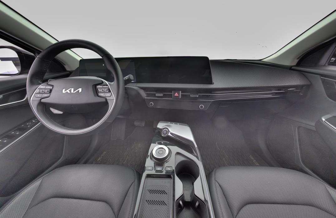 KIA EV6 2024