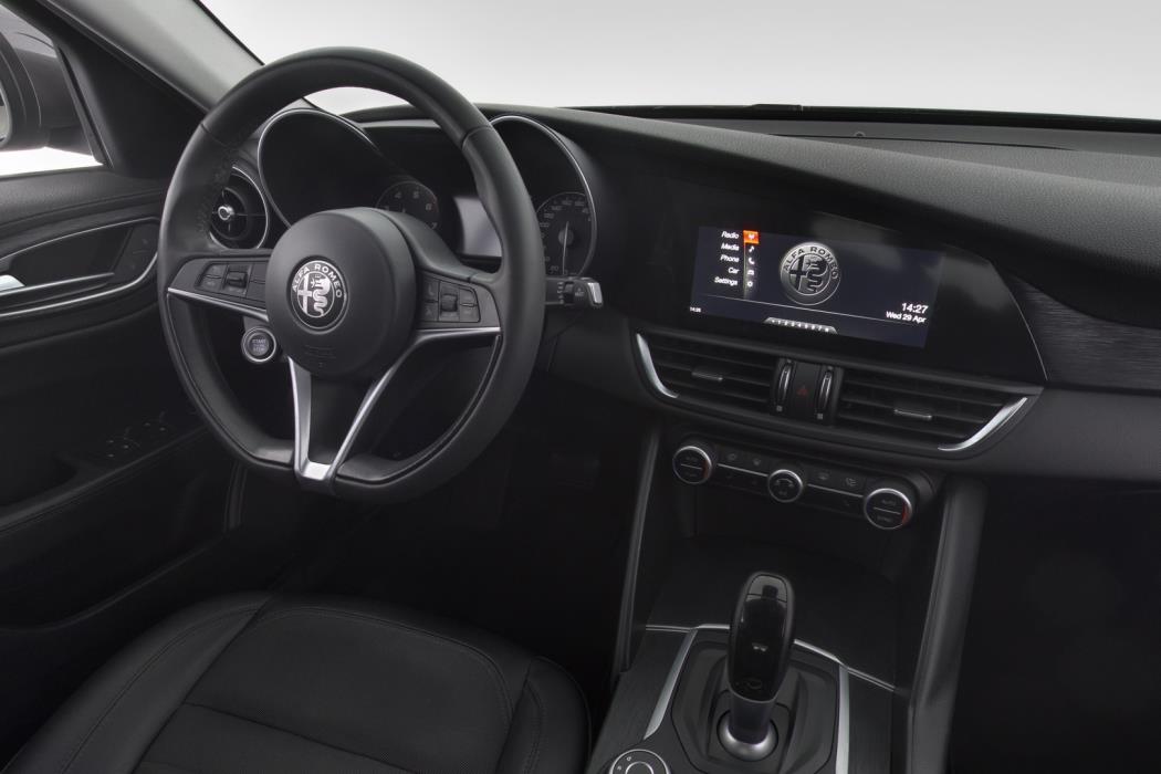 ALFA ROMEO Giulia 2018