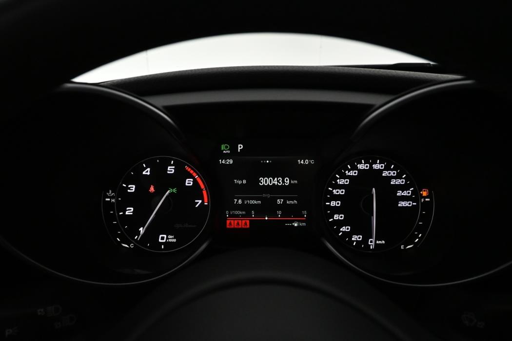 ALFA ROMEO Giulia 2018
