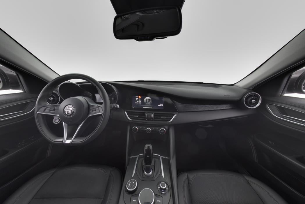 ALFA ROMEO Giulia 2018