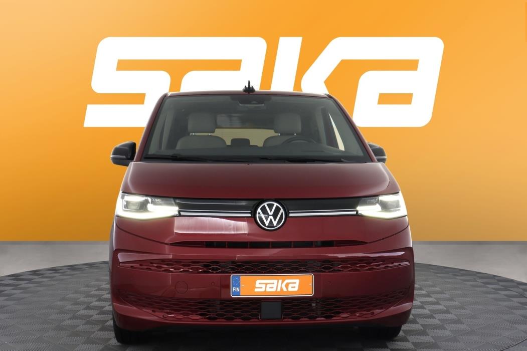 VOLKSWAGEN Multivan 2025