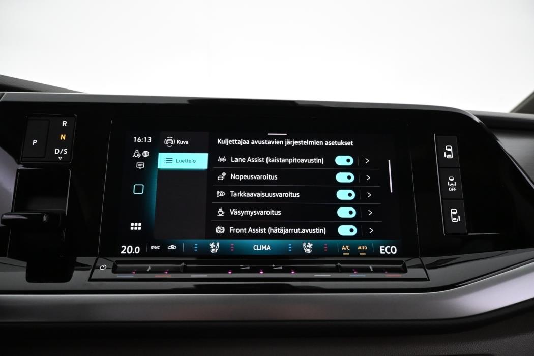 VOLKSWAGEN Multivan 2025