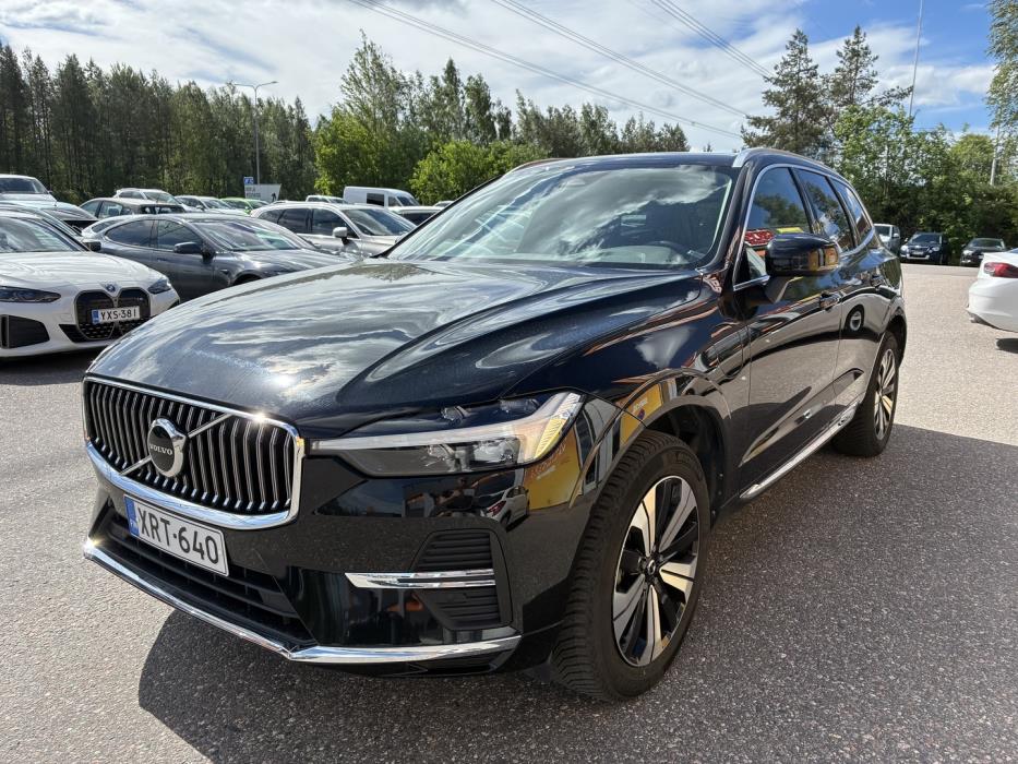 VOLVO XC60 2023