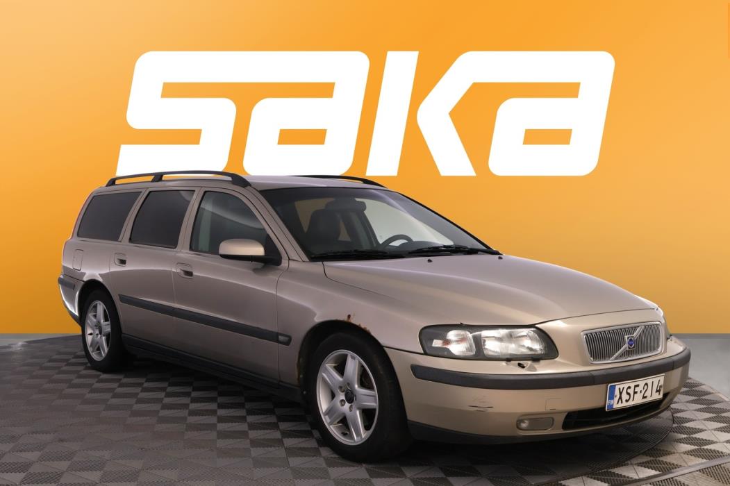 VOLVO V70 2003
