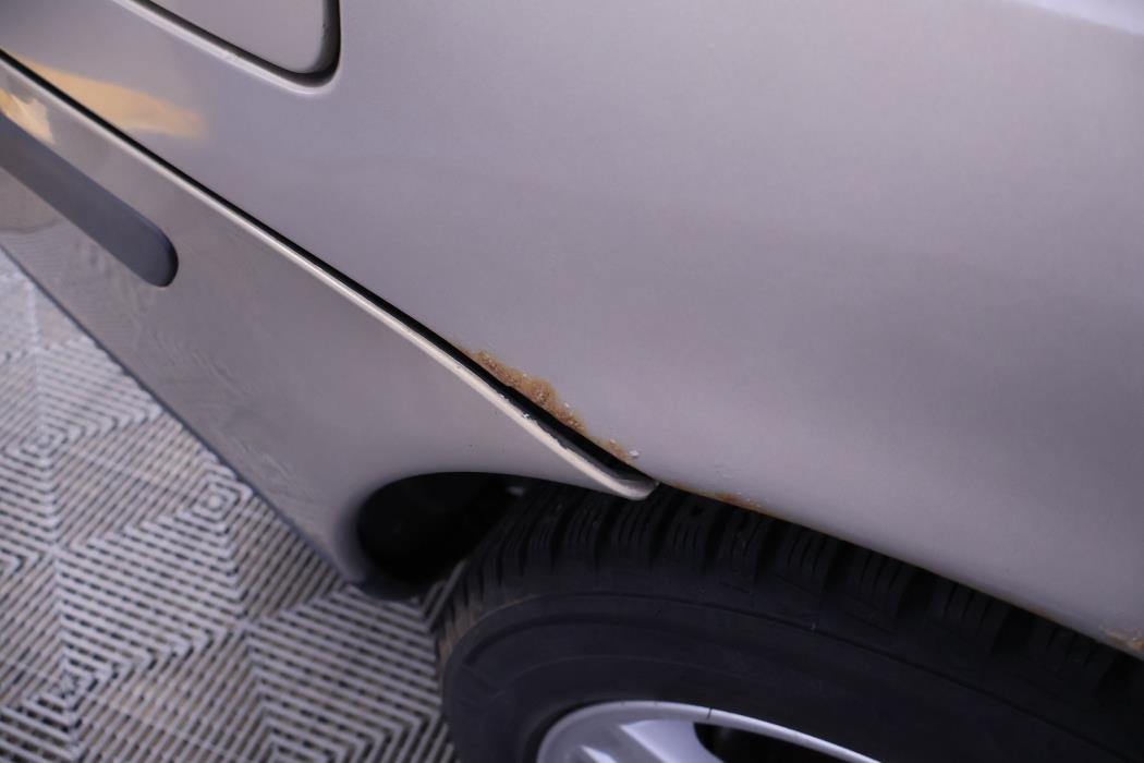 VOLVO V70 2003