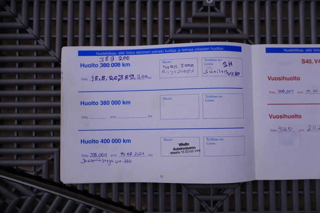VOLVO V70 2003