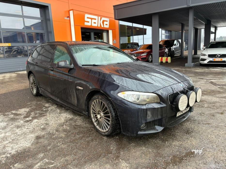 BMW 520 2011
