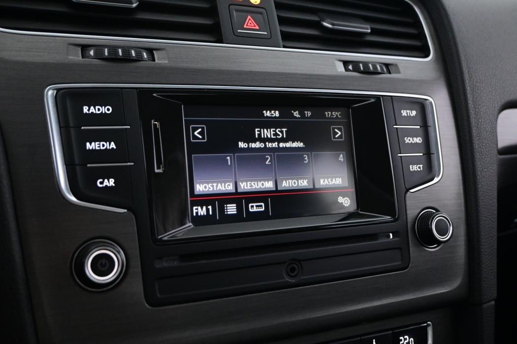 VOLKSWAGEN Golf 2014