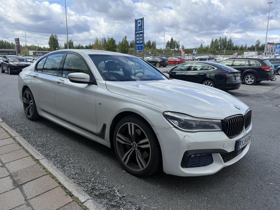 BMW 730 2017
