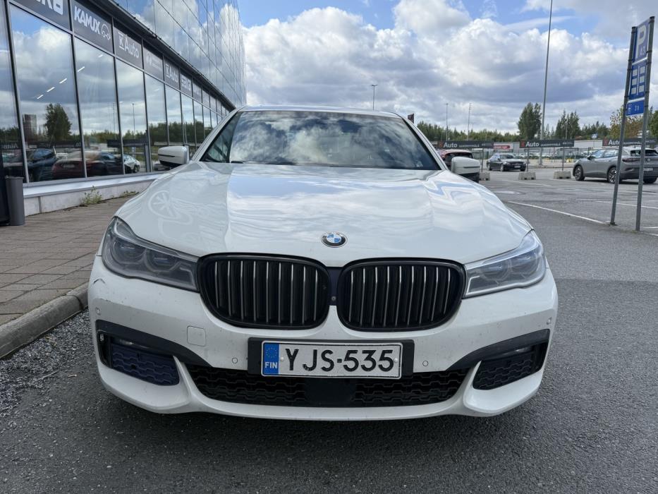 BMW 730 2017