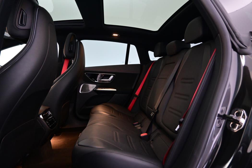 MERCEDES-BENZ EQE 2022