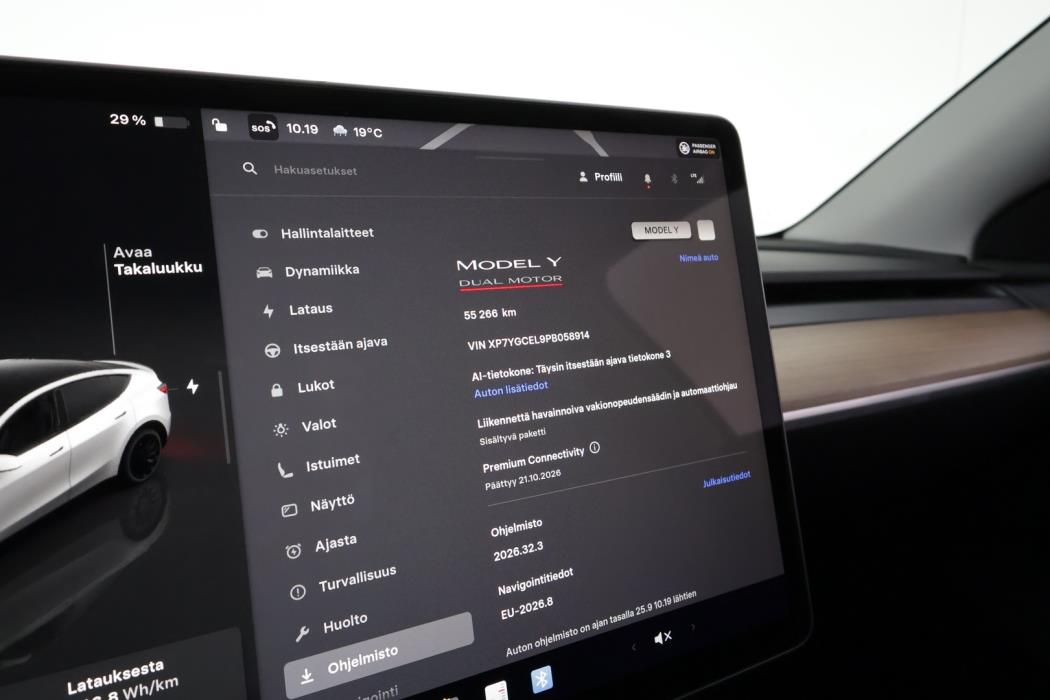 TESLA Model Y 2023