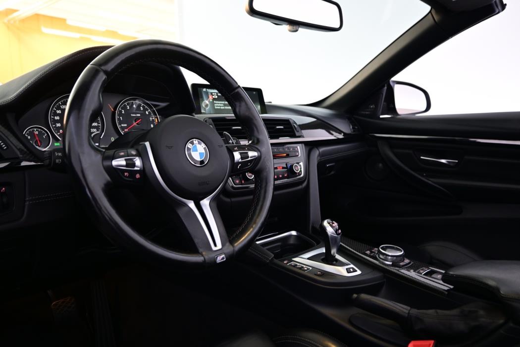 BMW M4 2015