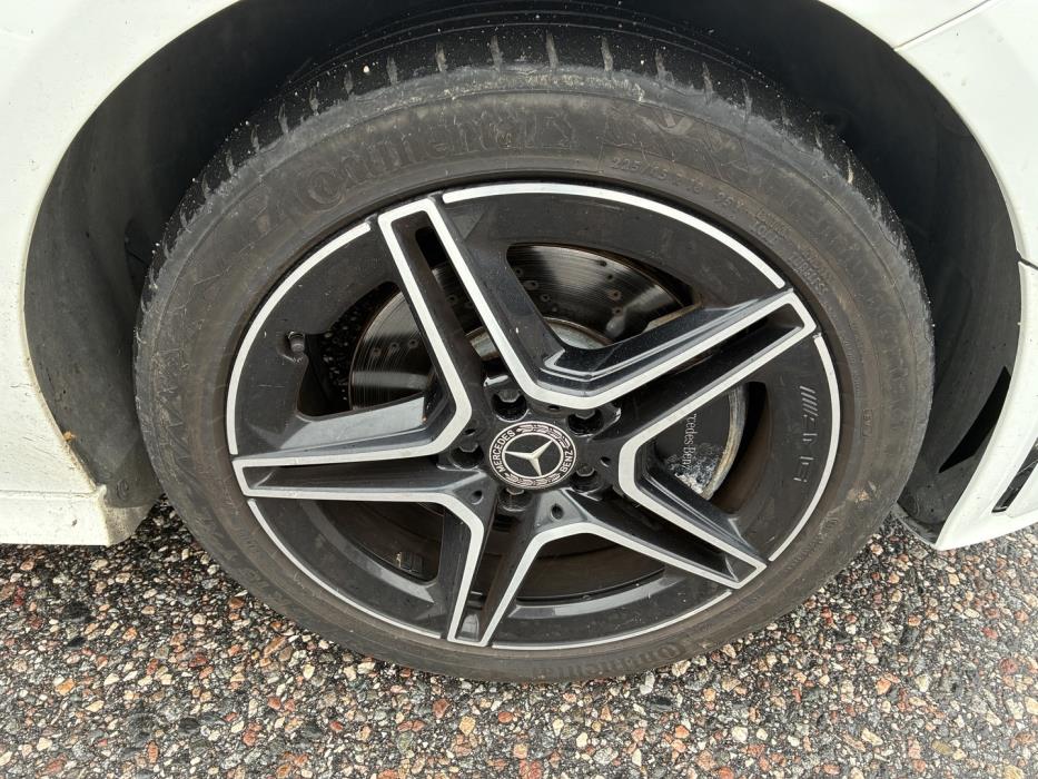 MERCEDES-BENZ CLA 2021