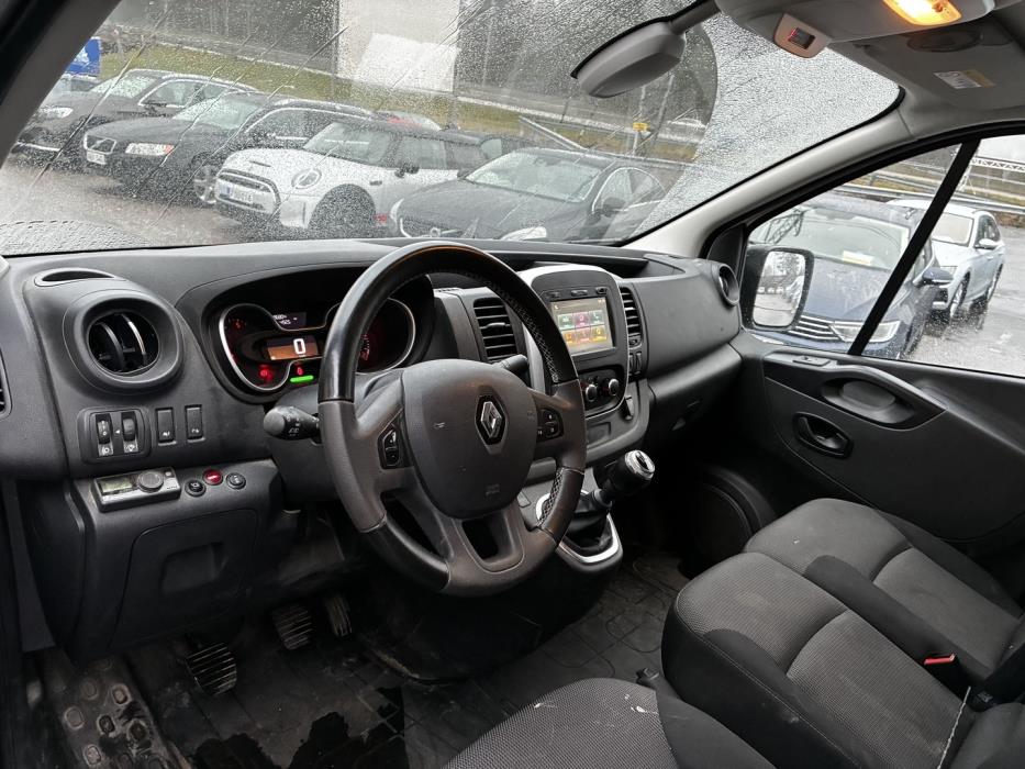 RENAULT Trafic 2021