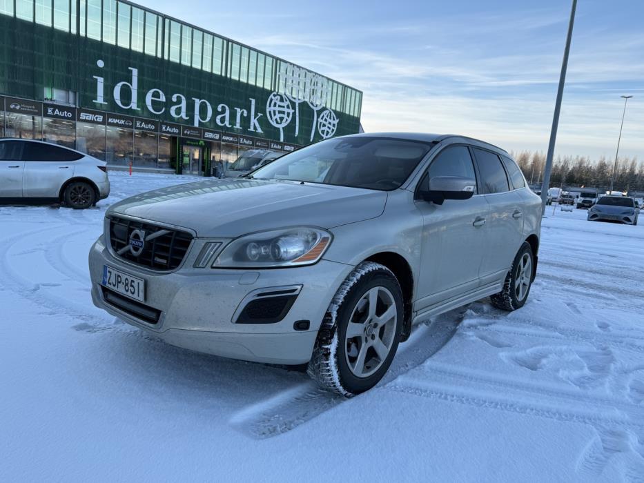 VOLVO XC60 2012