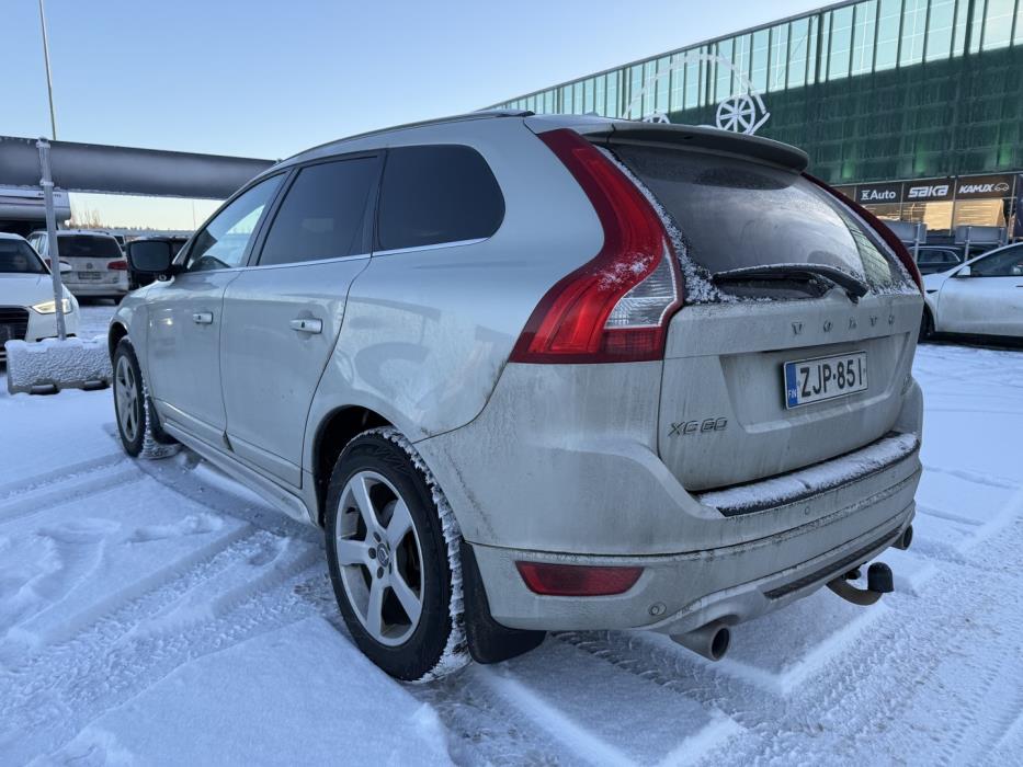 VOLVO XC60 2012