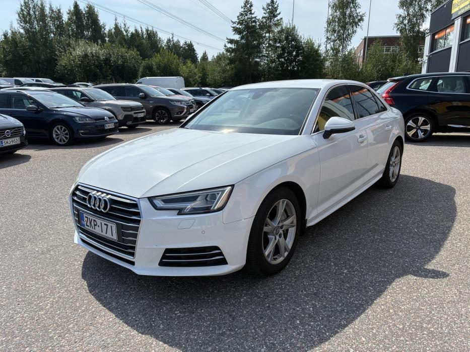 AUDI A4 2016