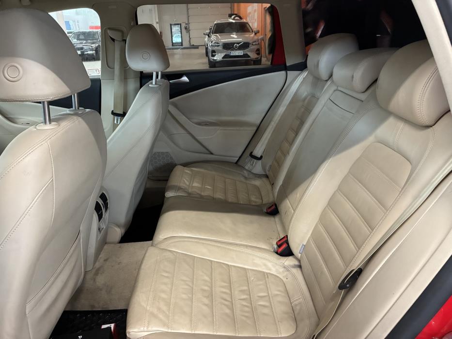 VOLKSWAGEN Passat 2009