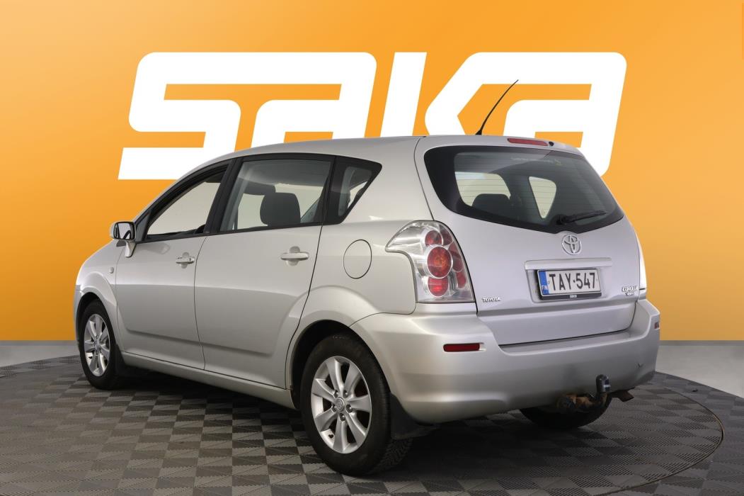 TOYOTA Corolla Verso 2007