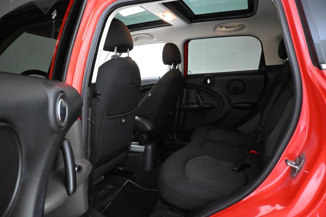 MINI COUNTRYMAN 2011