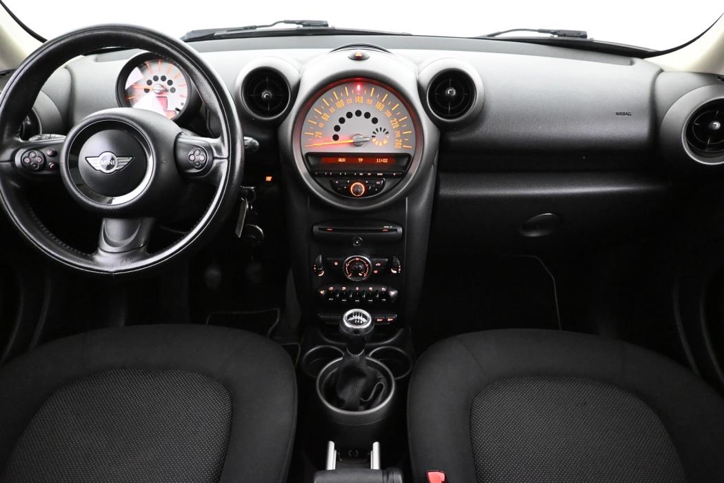 MINI COUNTRYMAN 2011