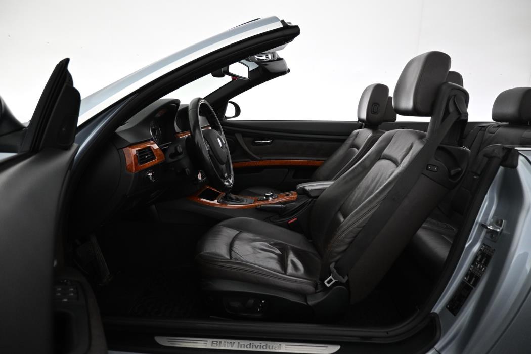 BMW 325 2009