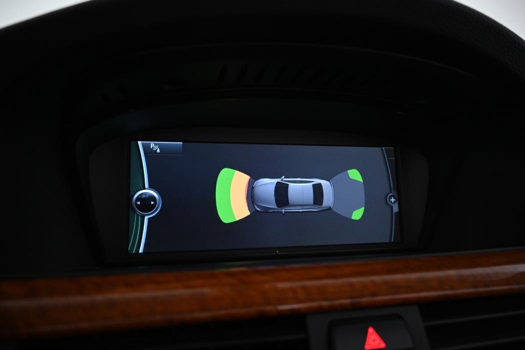 BMW 325 2009