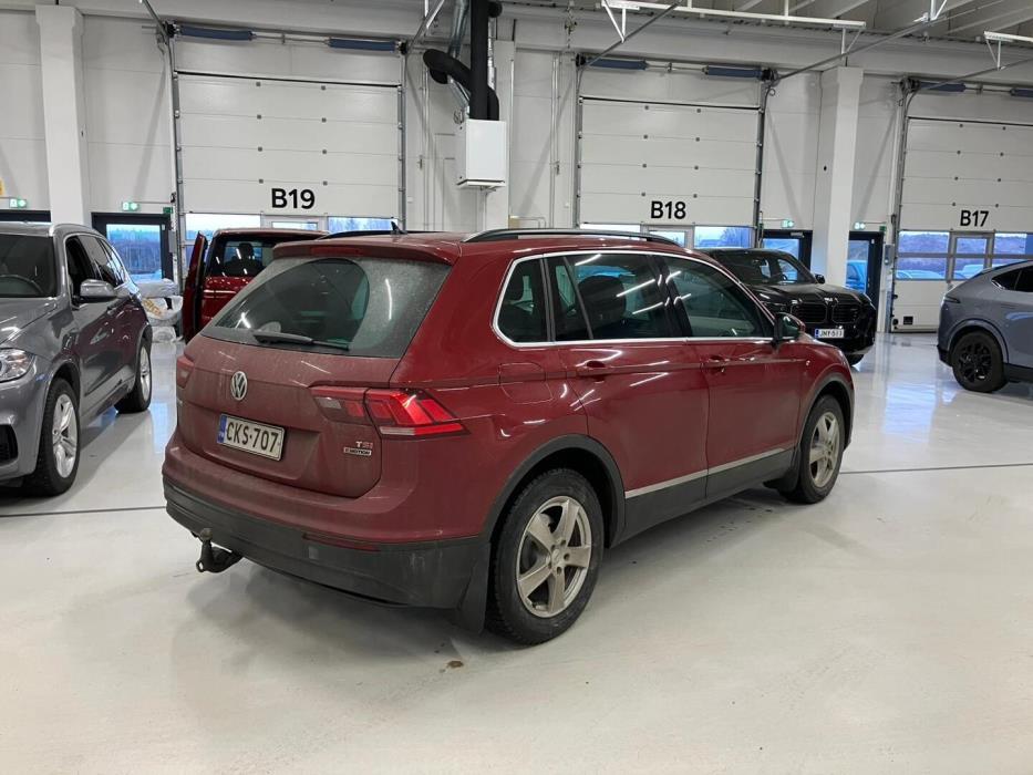 VOLKSWAGEN Tiguan 2017