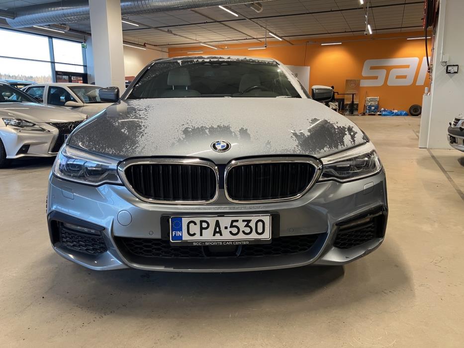BMW 530 2019